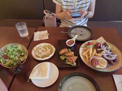 -Uncle Kosto科斯托·中东菜