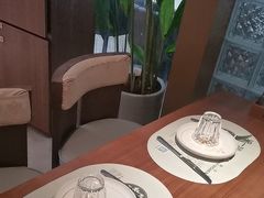 -一沙一城·岩烤牛扒(深圳首店)