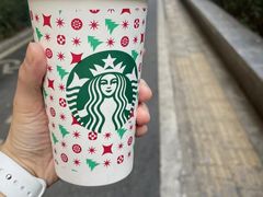 太妃榛果拿铁-星巴克臻选(武汉首义汇店)