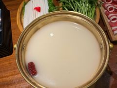 -慢丽江·云南野生菌土鸡锅(西山店)