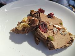 手工坚果巧克力-瑞吉酒店·The Drawing Room闲逸廊·云端下午茶·夜奢Whiskey
