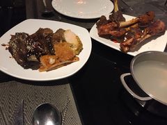 -梅园国际大酒店·自助餐厅(光明港店)