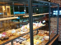 -焙丽拾光(麦凯乐直营店)