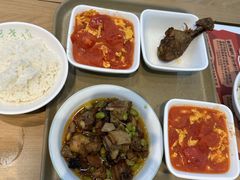 -老乡鸡(西岸凤巢店)