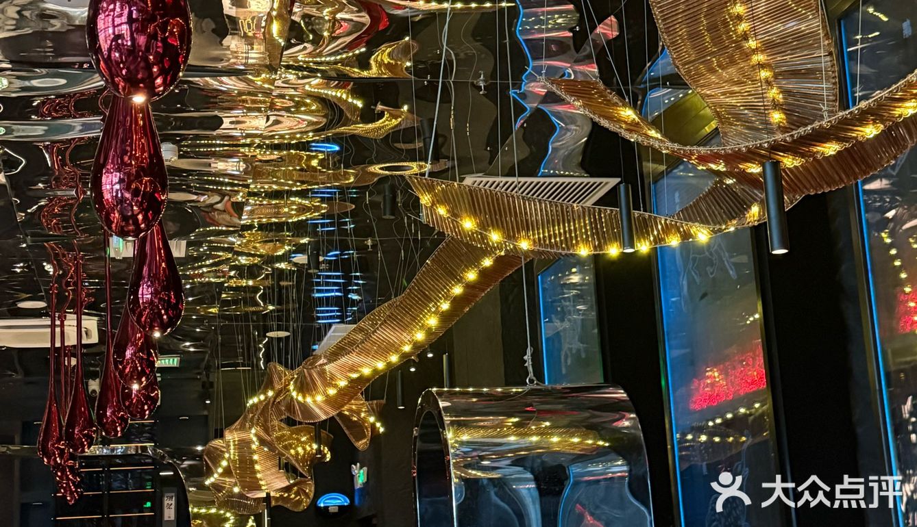 广州！一家神秘的《山海经》西餐厅🍴