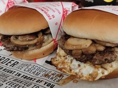 蘑菇牛肉汉堡-FATBURGER 特富客汉堡(外交公寓店)