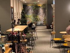 -星巴克臻选(威海威高广场店)