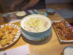 -九锅一堂酸菜鱼(学府凯德店)