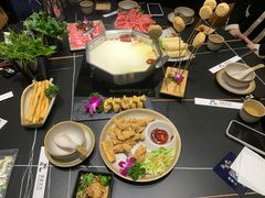 -新草堂锅物料理(泉城路店)
