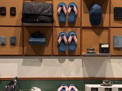 -M Stand(南京新街口金鹰店)