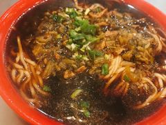 雪菜肉丝面-易记皮肚面(明瓦廊店)
