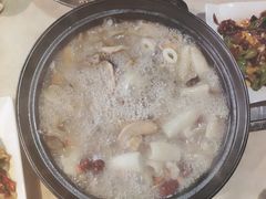 -蘑统田下·野生菌火锅