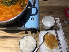 -茶花妹子云南餐厅(传媒大学店)