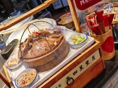 -客家大院·非遗赣南客家菜(郁孤台店)