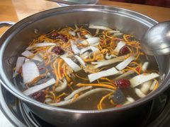 菌汤乌鸡锅底-一善菌·云南菌汤·云南菜(银泰城店)