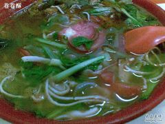 20100522_002-易记皮肚面(明瓦廊店)
