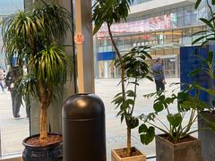 -茶颜悦色(德思勤L1层游园会店)