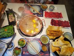 -牛村来人潮汕牛肉火锅(西单店)