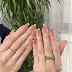 -FuFu美甲美睫