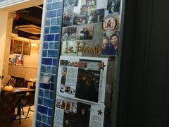 -layback cafe & bar