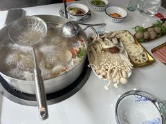-刘少华贵州小黄牛·鲜牛肉火锅(总店)