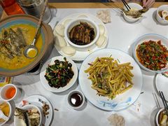 -饭橘汉江码头·乡野土菜馆(静安路店)