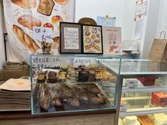 -雀食面包店(钟楼店)