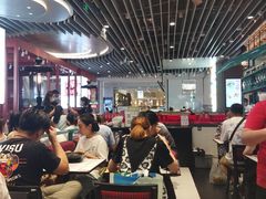 大堂-肥汁米蘭香港米线(长宁来福士店)