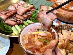 -老滇山寨•云南特色菜•地方菜•民族风情歌舞表演(金碧店)