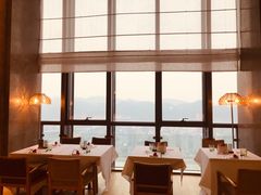 靠窗位-解放碑威斯汀酒店-知味国际美食餐厅