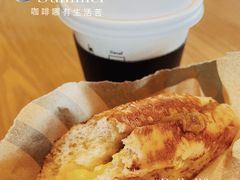 -星巴克臻选(济南万达店)