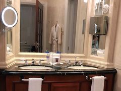 -广州富力丽思卡尔顿酒店