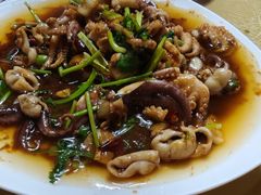 -超越海鲜屋(飞龙物业店)