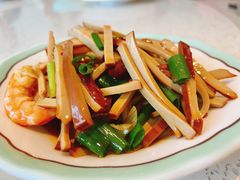 -巧克力渔家.小船海鲜胶东菜(万平口店)