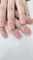 -灰姑娘美甲美睫馆