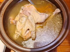 -房县土本味土鸡汤特色餐厅(沌口店)