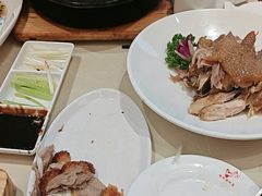 -梅利汴京烤鸭•开封豫菜地标店(铁北街店)