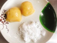 -粘豆包柴火铁锅炖