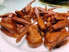 脆皮乳鸽-金时代顺风大酒店(协泰店)