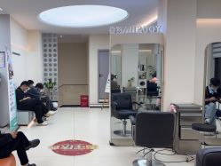-优尚·烫·染·店