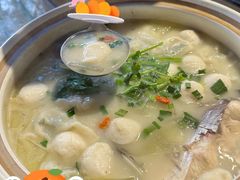 招牌鱼头煲-品渔味湖鲜馆(拈花湾店)