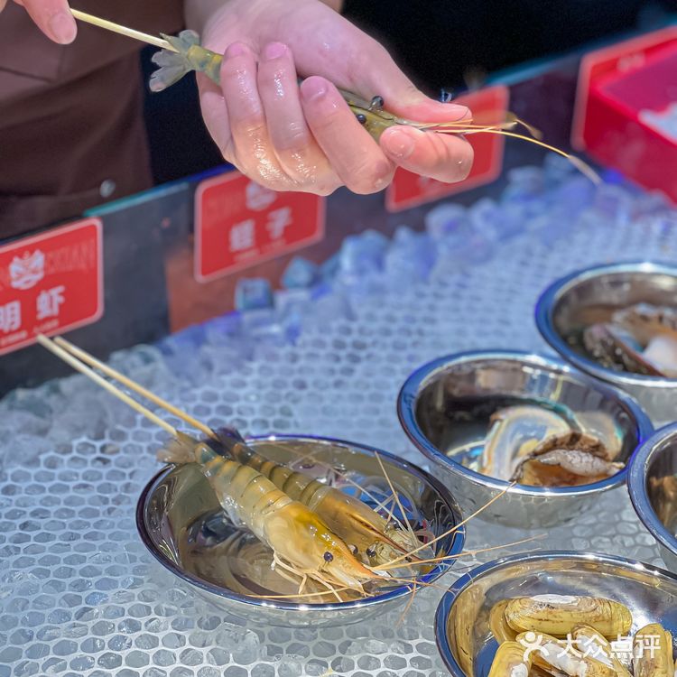 关于我在海鲜火锅大排档把虾滑当馍啃这件事