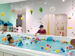 -Pony Baby宝尼婴幼儿游泳SPA馆