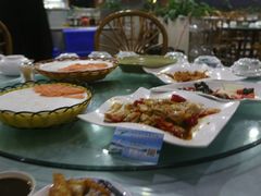 -东江湖游水三文鱼美食城
