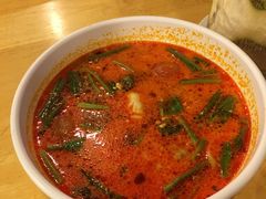 -J Daeng Seafood