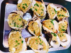 -覃记海鲜美食餐厅