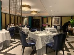 大堂-Yan Ting 宴庭中餐厅(上海静安瑞吉酒店)