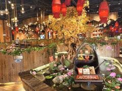 -老滇山寨•云南特色菜•地方菜•民族风情歌舞表演(金碧店)
