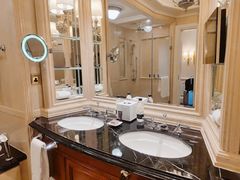 -广州富力丽思卡尔顿酒店