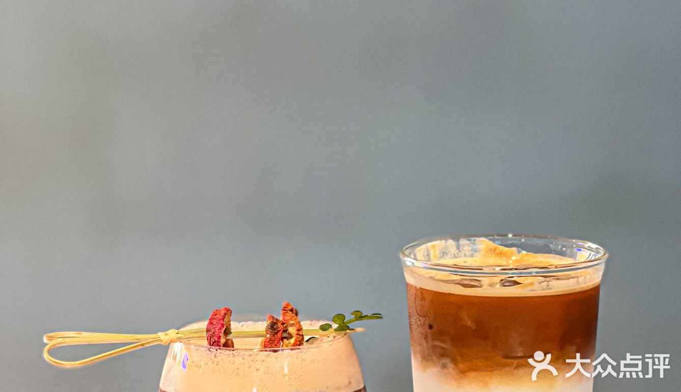 炎炎夏日快来Hi Lucy Coffee喝杯冰饮吧🥤